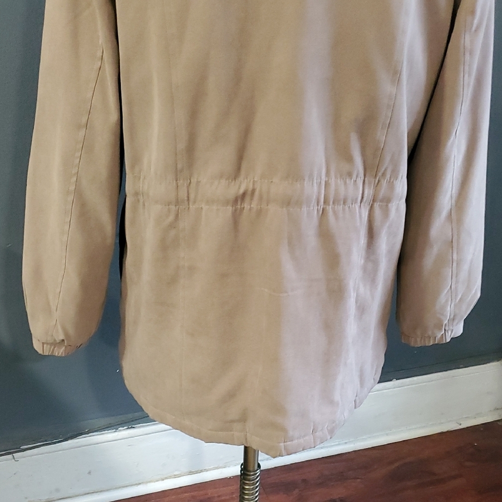 London Fog Elegant Women's Tan  Coat - Picture 7 of 15
